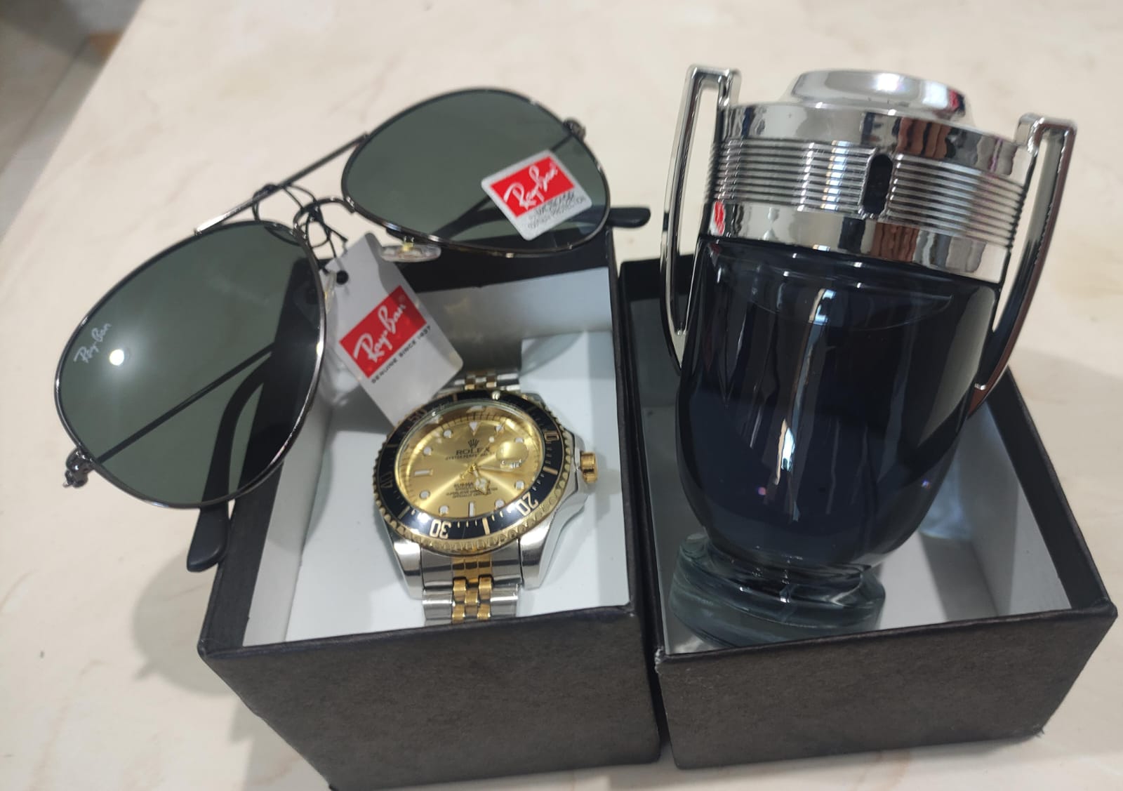 Miniatura 2 de PERFUME (RELOJ ROLEX + GAFAS + INVICTUS)